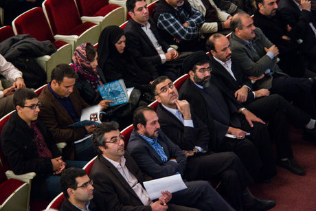 گزارشی از حاشیه و متن اختتامیه‌ی جایزه‌شهید آوینی / حضور پررنگ مسوولان سابق و جدید سینمایی